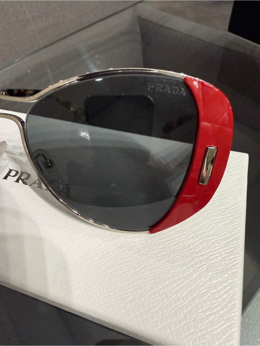 Prada Silver Frame Sunglasses with Red Side Accents - Picture 6 of 8
